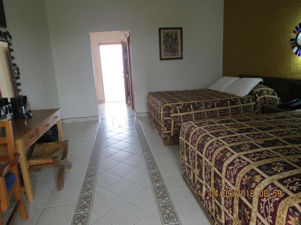 Hotel Mision Santa Maria San Quintin Ngoại thất bức ảnh