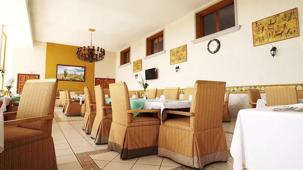 Hotel Mision Santa Maria San Quintin Ngoại thất bức ảnh